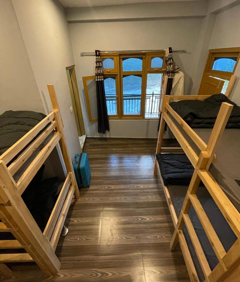 Wabi Sabi Riverside Hostel Kasol Buitenkant foto