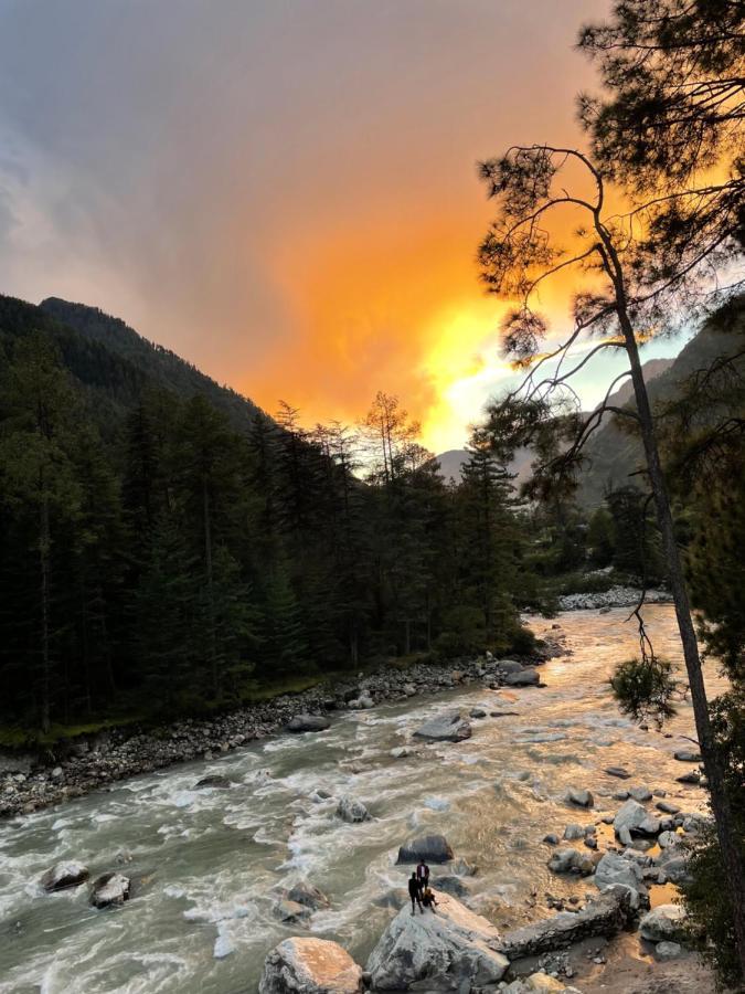 Wabi Sabi Riverside Hostel Kasol Buitenkant foto