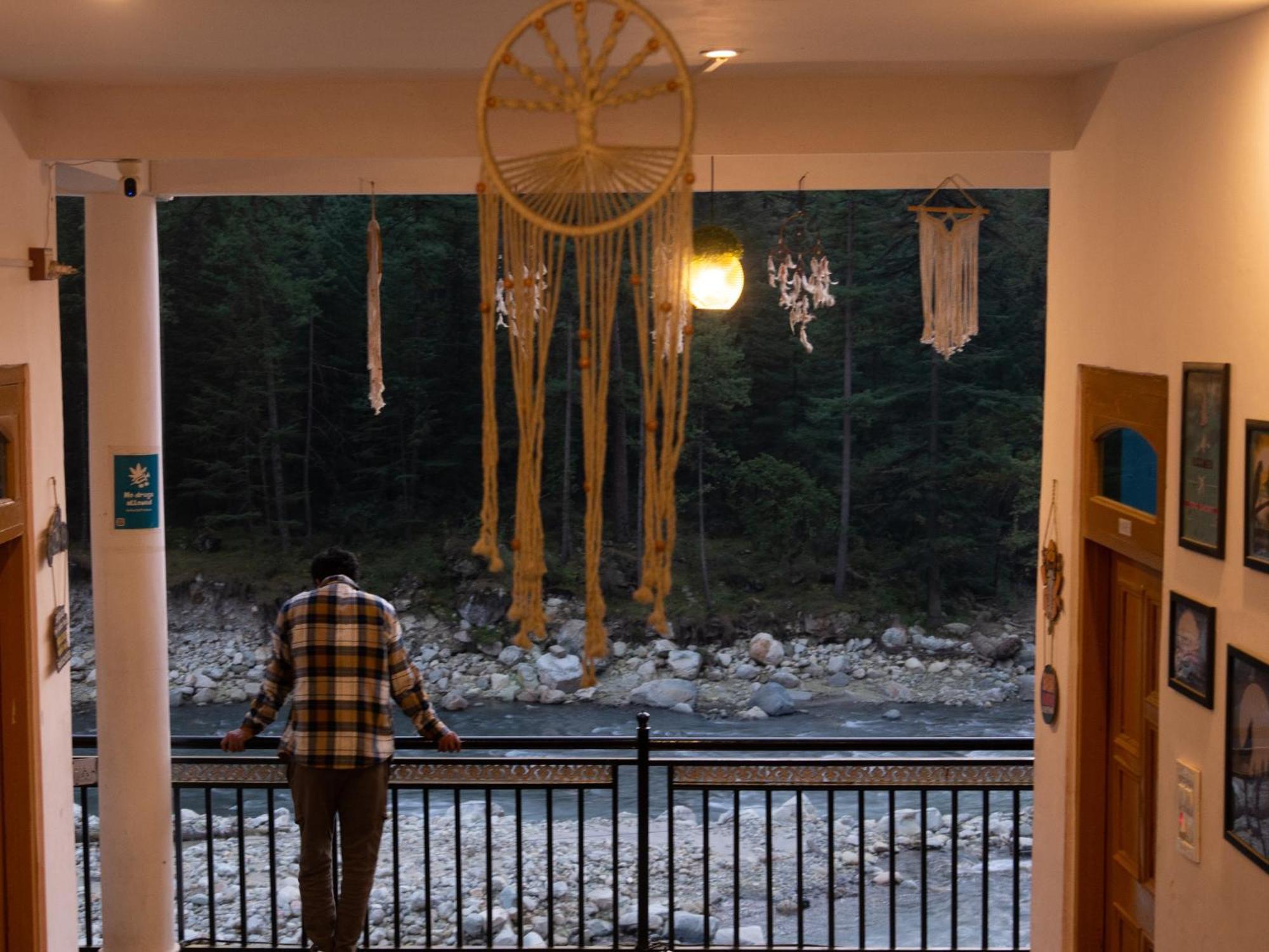 Wabi Sabi Riverside Hostel Kasol Buitenkant foto
