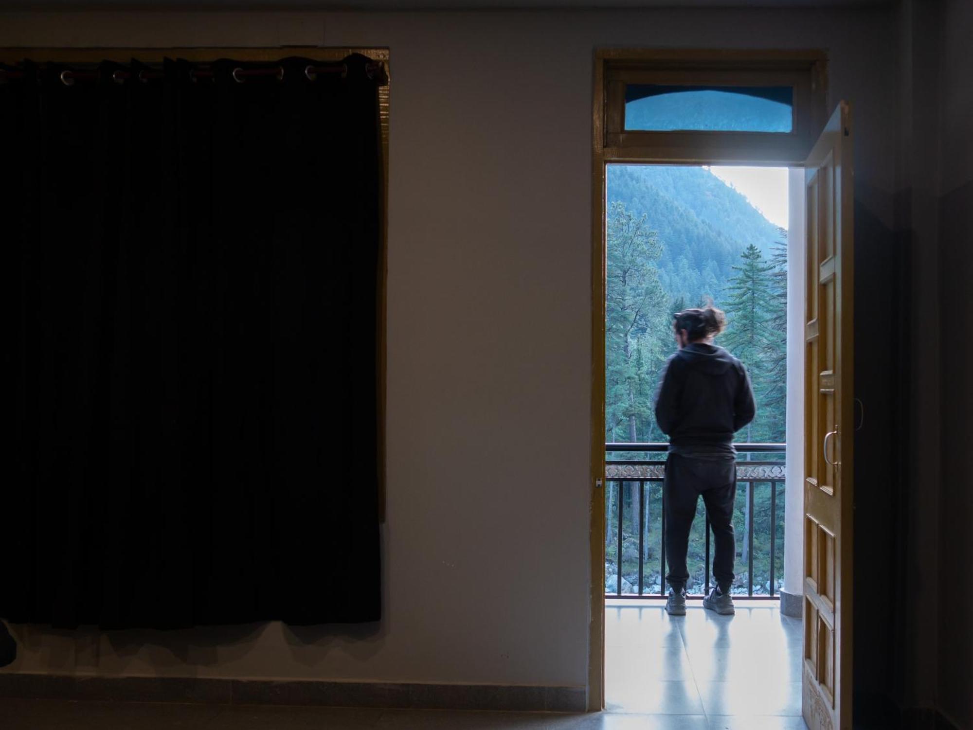Wabi Sabi Riverside Hostel Kasol Buitenkant foto