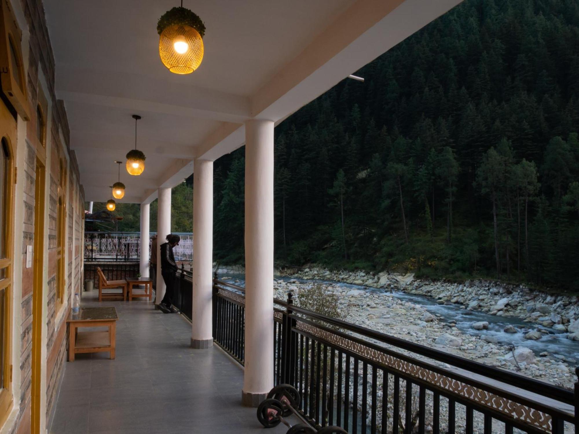 Wabi Sabi Riverside Hostel Kasol Buitenkant foto